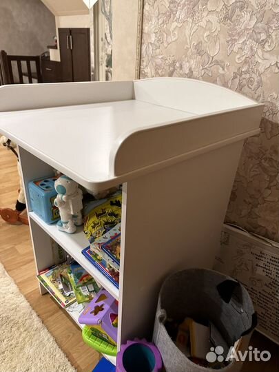 Пеленальный столик