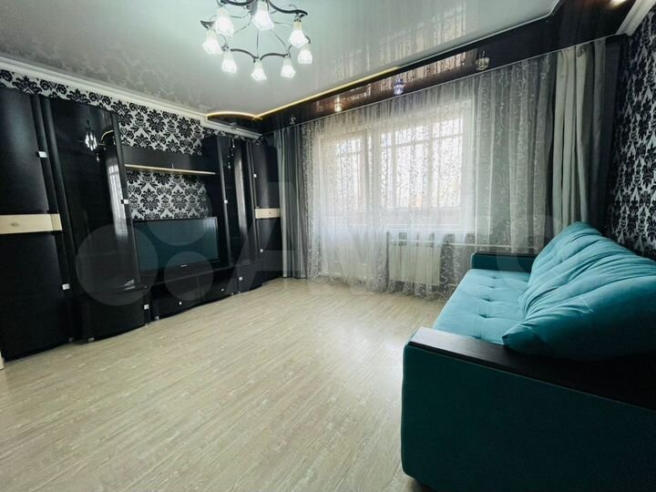 2-к. квартира, 68 м², 3/10 эт.