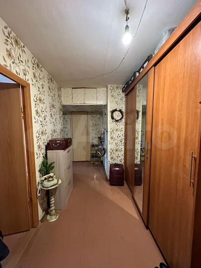 2-к. квартира, 46 м², 1/3 эт.