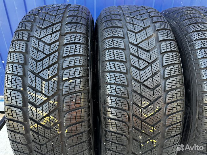 Pirelli Scorpion Winter 215/65 R16