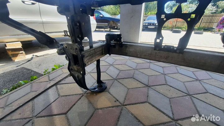 Телевизор mercedes w211