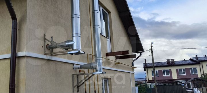 2-к. квартира, 67,3 м², 2/2 эт.