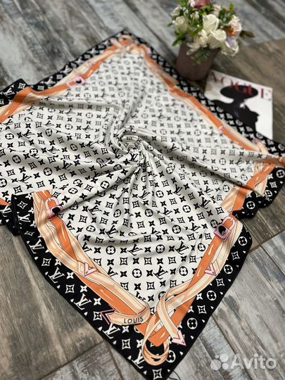 Шелковый платок шаль Louis Vuitton белый