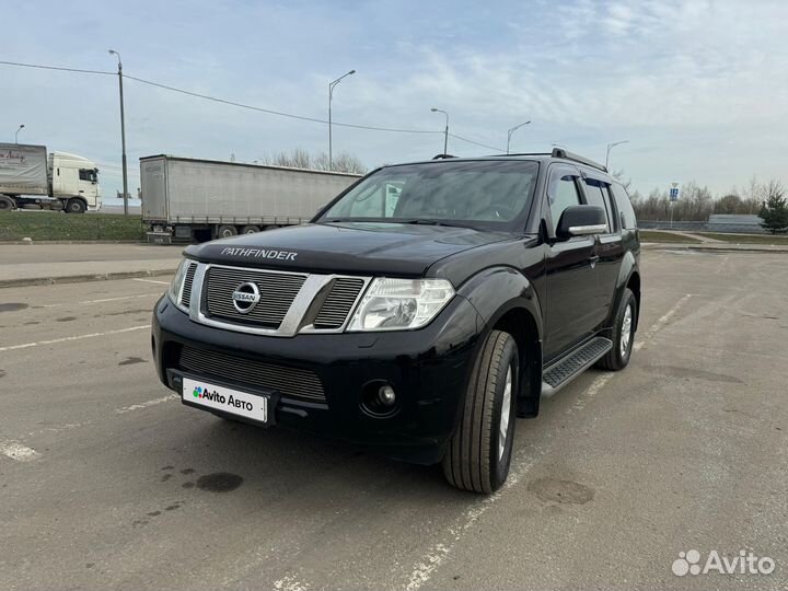 Nissan Pathfinder 2.5 AT, 2013, 176 000 км