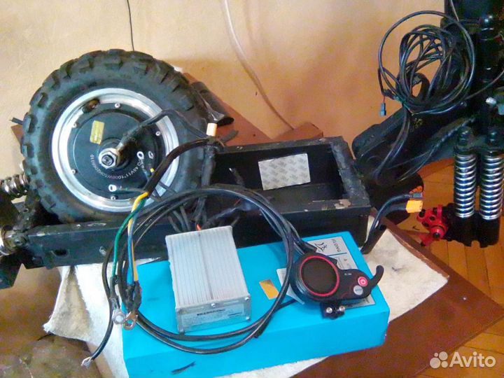 Запчасти электро самоката Kugoo м5