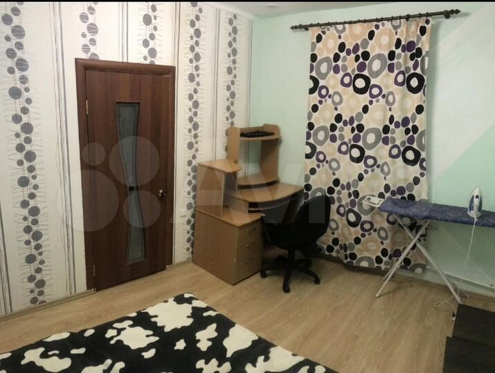 Комната 20 м² в 3-к., 1/2 эт.