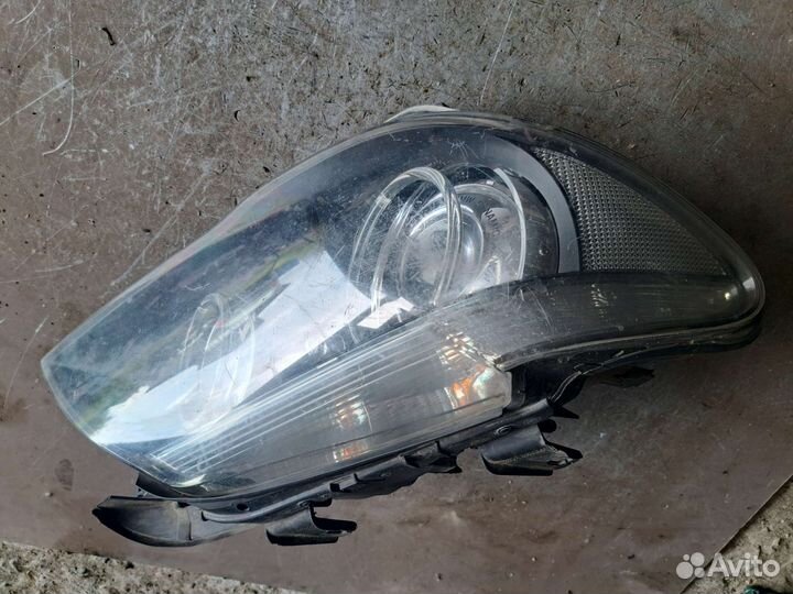 Фара передняя правая на BMW E66