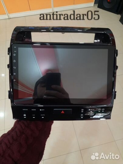 Магнитола Land Cruiser 200 teyes CC2L+ 2+32