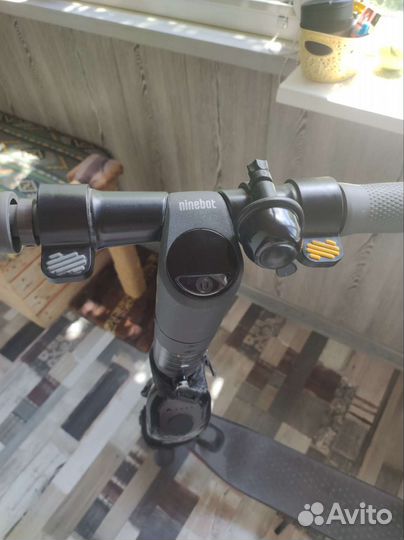 Электросамокат ninebot