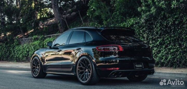 Кованые диски R22 в стиле Vossen для Porsche Macan