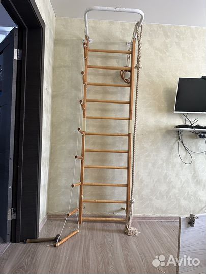 Шведская стенка