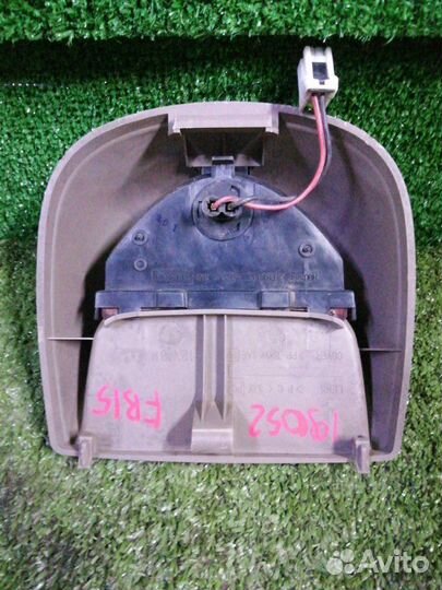 Стоп-сигнал Nissan Sunny FB15 QG15 1999