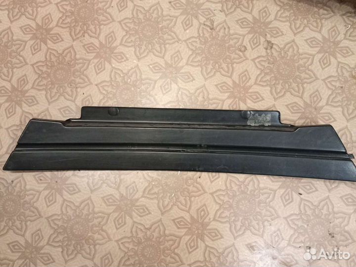 Зимняя защита радиатора Веста