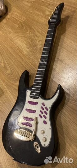 Гитара музыкальная