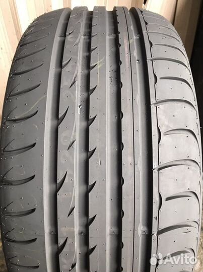 Nexen N8000 255/40 R19 100Y