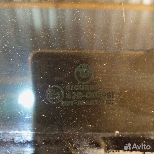 Стекло двери заднее правое Bmw 5-Series E39 2.5