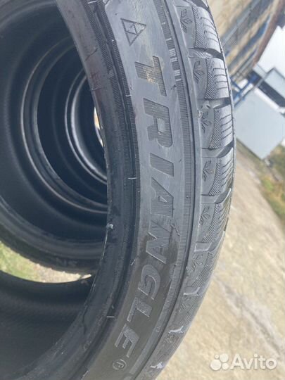 Triangle Snowlink TWT02 275/35 R19 и 245/40 R19 100W