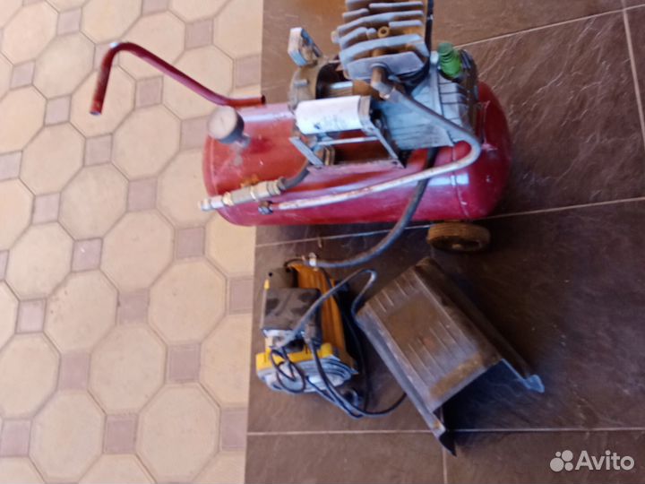 Воздушный компрессор