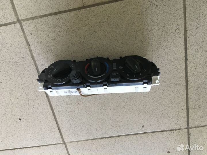 Блок управления печкой с кондеем Ford Transit 8