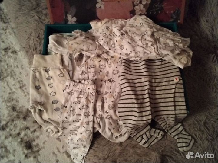 Вещи для новорожденных