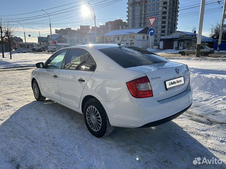 Skoda Rapid 1.6 AT, 2016, 250 000 км