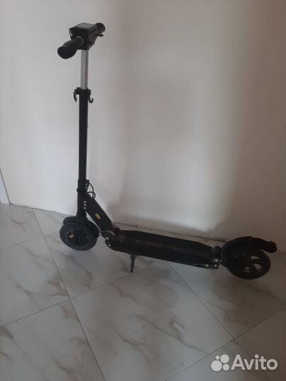 Продаю электросамокат Kugoo S3