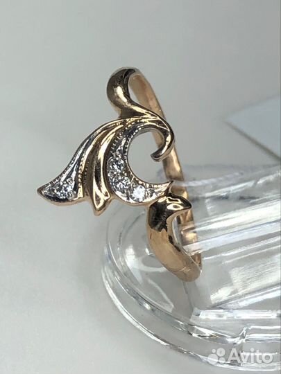 Кольцо с бриллиантами золото 585/19,0р/2,19 гр