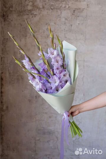 Букет гладиолусов