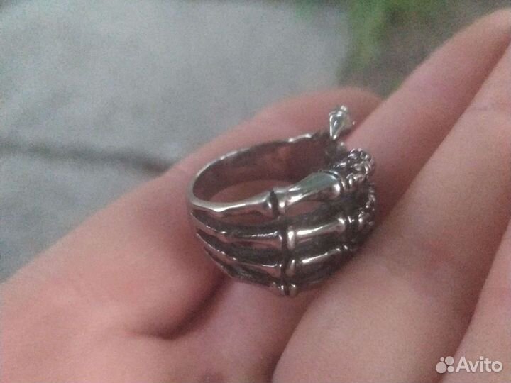 Перстень готический