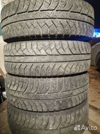 Bridgestone Ice Cruiser 7000 195/65 R15 91