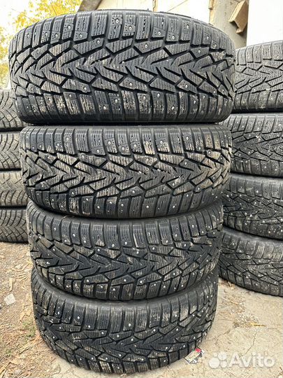 Комплект Оригинальных колес Toyota(шипы) 50/215/16