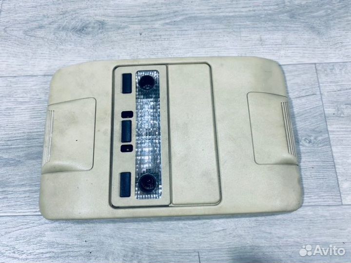 Плафон салонный средний Land Rover Range Rover LM