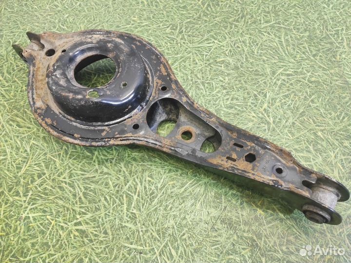 Рычаг задний Ford Focus 3 2010-Н.в