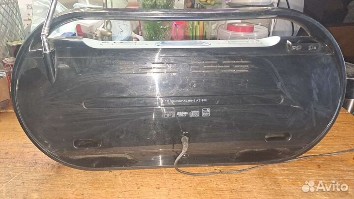 Cd проигрыватель + радио + USB Philips AZ1880