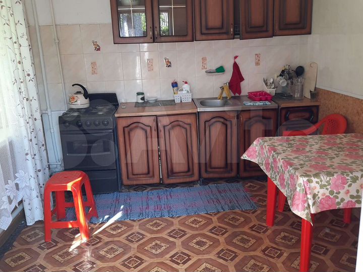 Комната 22 м² в 4-к., 1/2 эт.