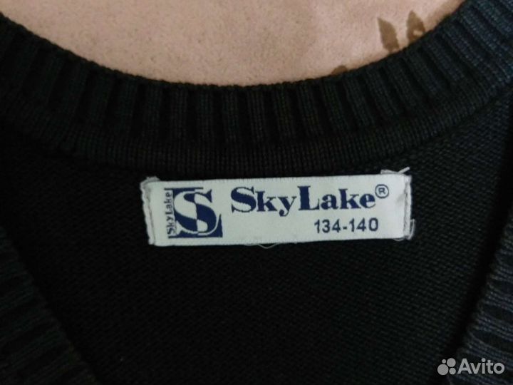 Жилетка для мальчика школьная