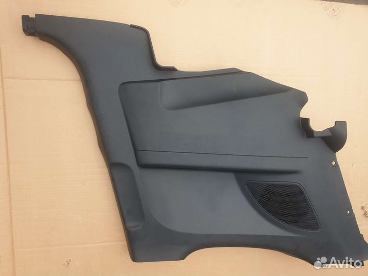 Обшивка багажника левая Hyundai Genesis Coupe
