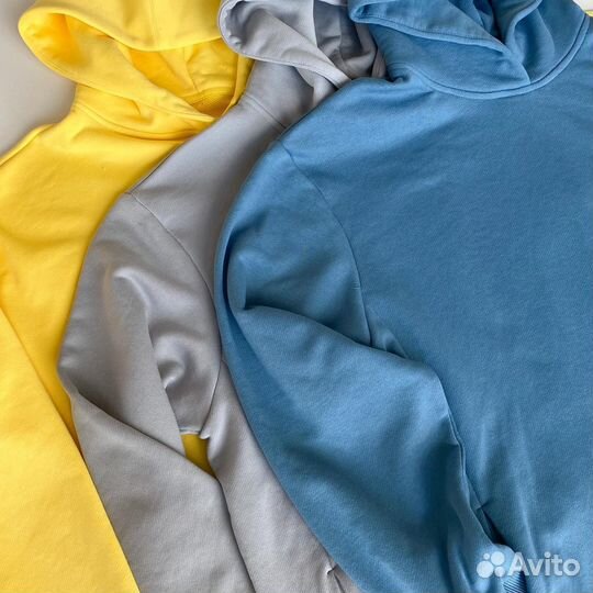 Швейный цех принимает заказы пошив одежды оптом