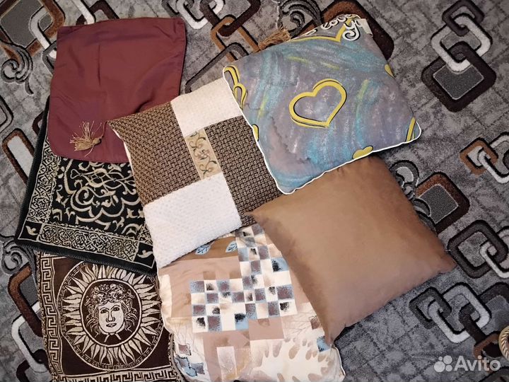 Декоративные подушки и навалочки