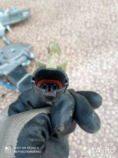 Стеклоподъемник Kia Spectra