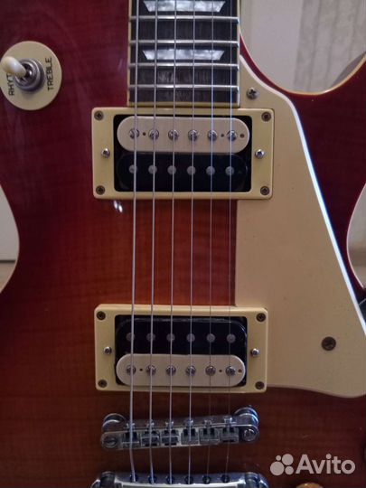 Электрогитара Les Paul Grass Roots