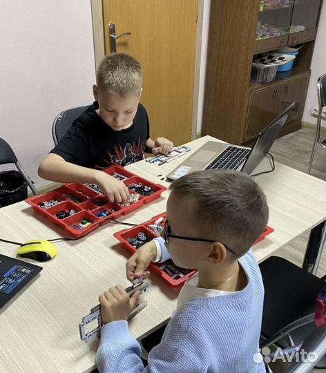 Робототехника Lego