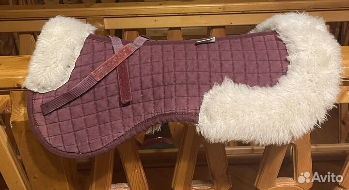 Меховушка под седло для лошади