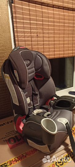 Автокресло Graco Nautilus 9-36 кг
