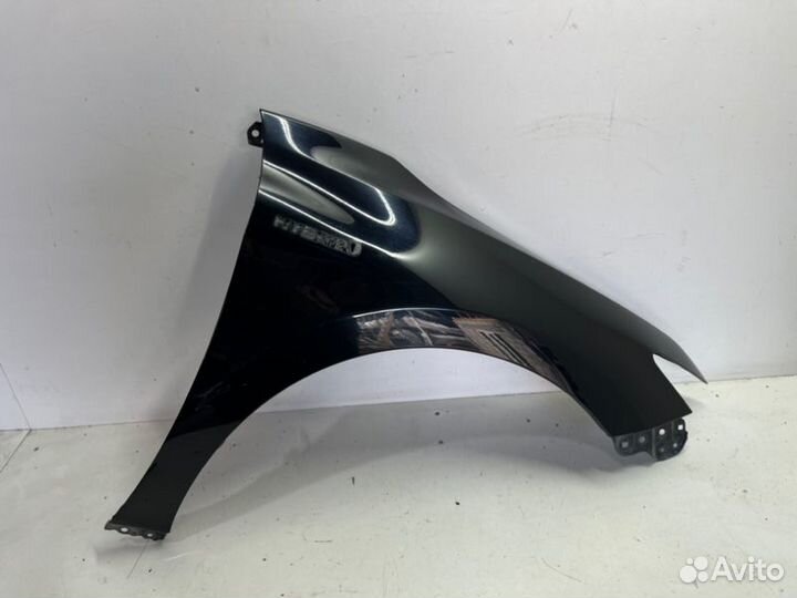 Крыло переднее правое Toyota Camry V70/V75