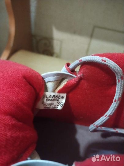 Лыжные ботинки