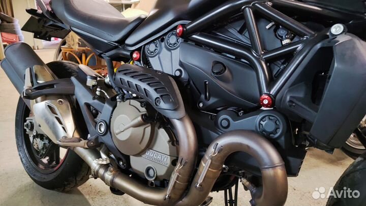 Ducati monster 821 Dark
