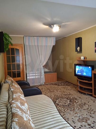 2-к. квартира, 45 м², 3/10 эт.