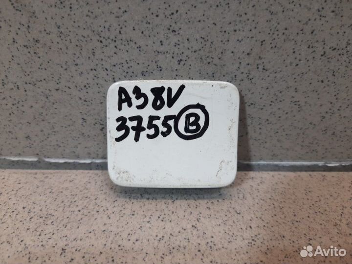 Заглушка буксировочного крюка Audi A3 8V