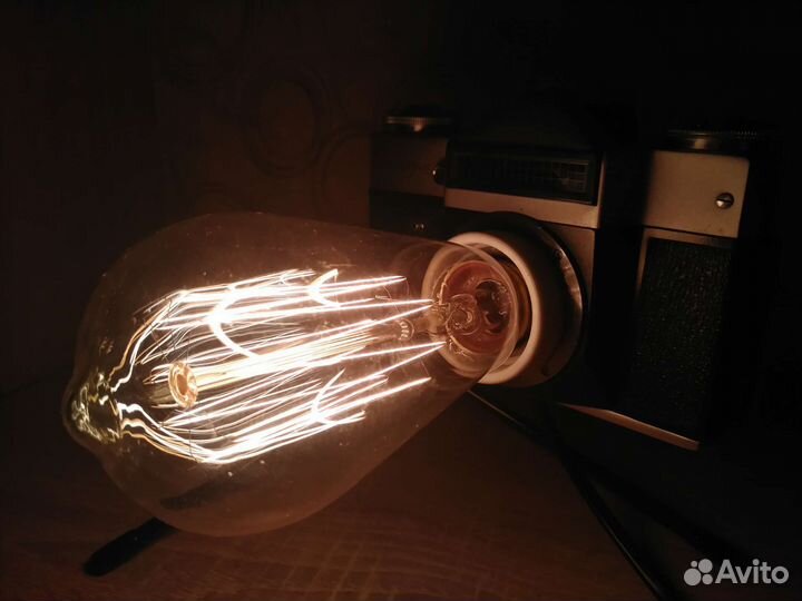 Настольный ночник-светильник 